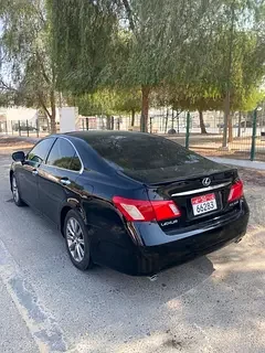 Lexus ES-Series