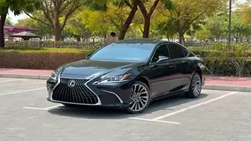 Lexus ES-Series