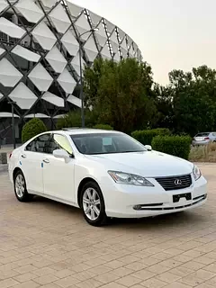 Lexus ES-Series