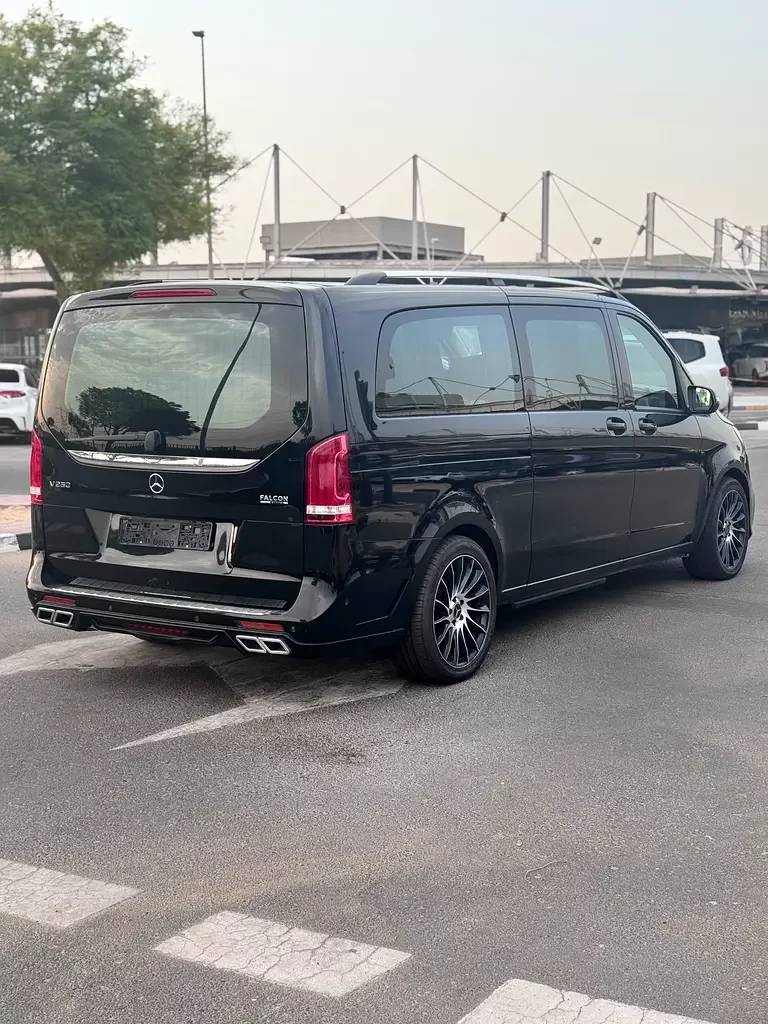 Mercedes-Benz V-Class