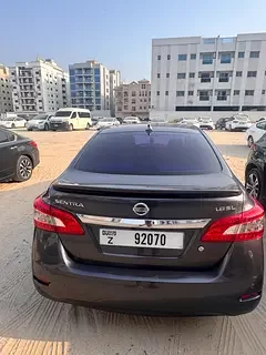 Nissan Sentra