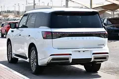 Infiniti QX80