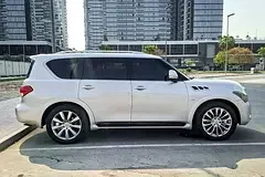 Infiniti QX80