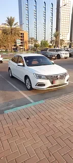 MG MG5