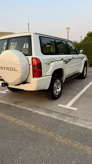 Nissan Patrol Safari