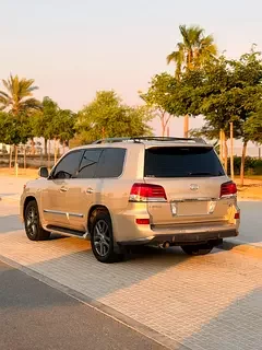 Lexus LX-Series