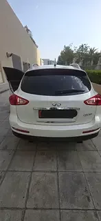 Infiniti QX50