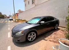 Nissan Maxima