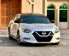 Nissan Maxima