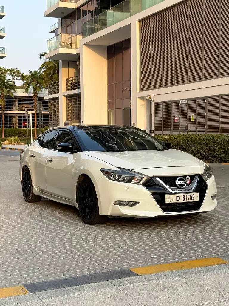 Nissan Maxima