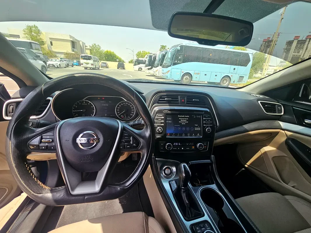 Nissan Maxima