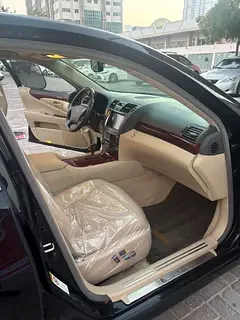 Lexus LS-Series