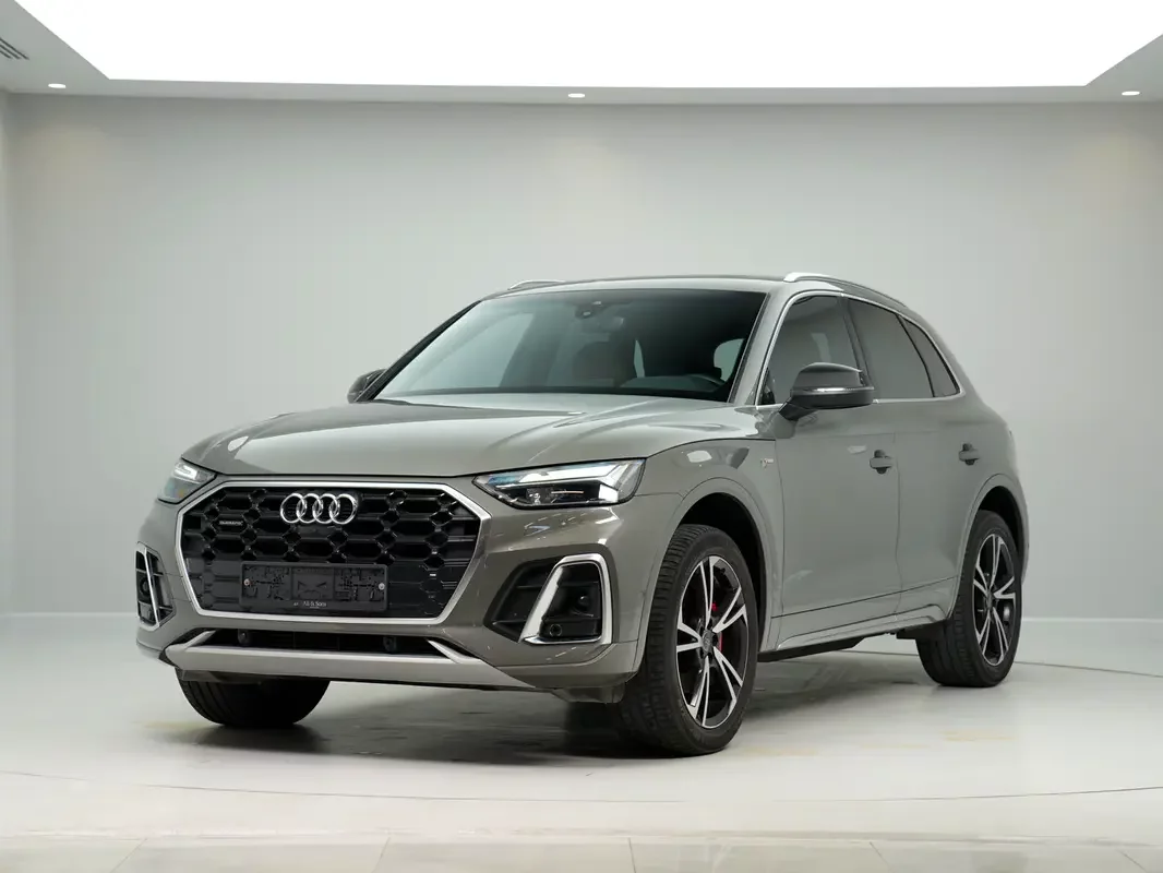 Audi Q5, 2023 — купить с доставкой из ОАЭ