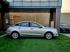 MG MG5