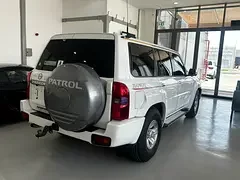 Nissan Patrol Safari