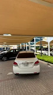 Mitsubishi Attrage