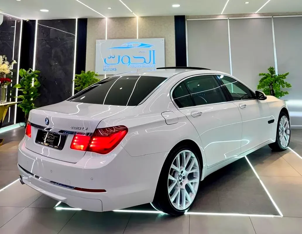BMW 7-Series