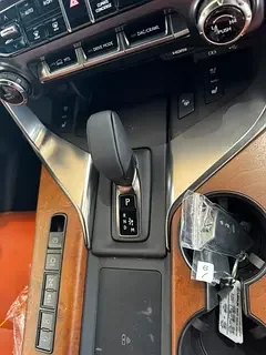 Lexus LX-Series
