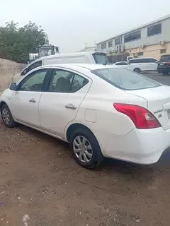Nissan Sunny