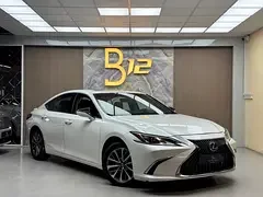 Lexus ES-Series