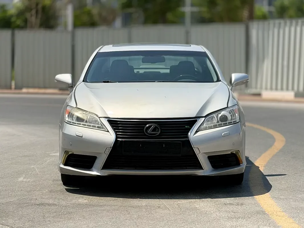 Lexus ES-Series