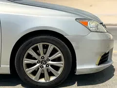 Lexus ES-Series