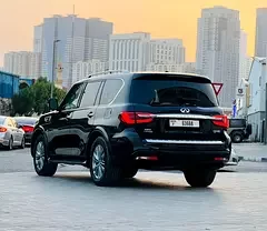 Infiniti QX80