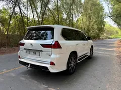 Lexus LX-Series