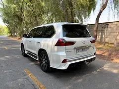 Lexus LX-Series