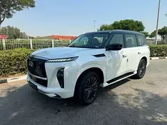 Infiniti QX80