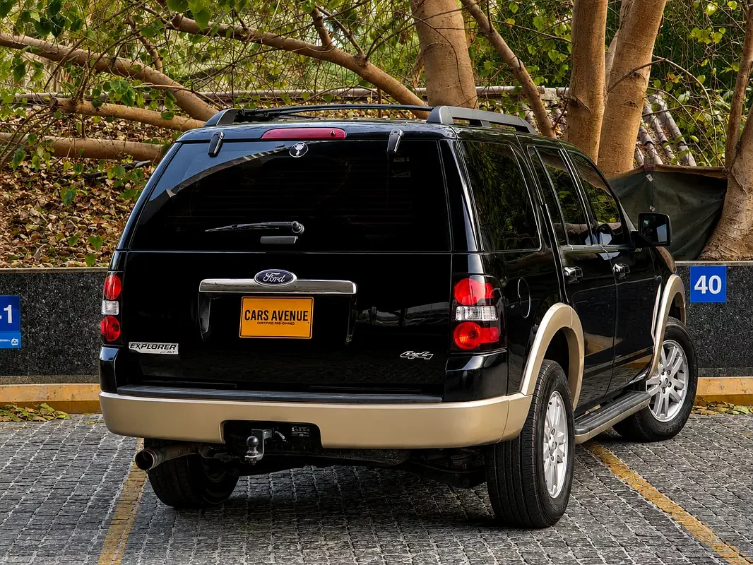 Ford Explorer