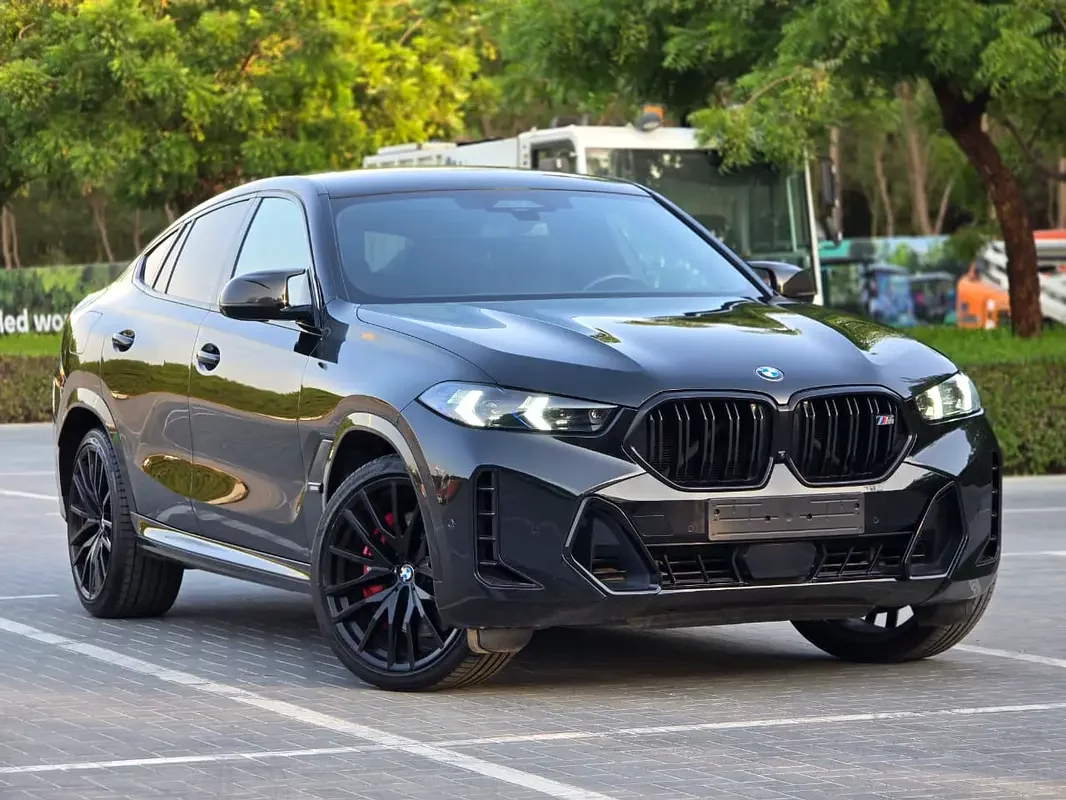 BMW X6, 2023 — купить с доставкой из ОАЭ