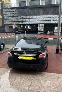 Nissan Altima