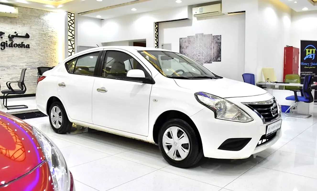 Nissan Sunny, 2021 — купить с доставкой из ОАЭ