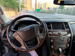 Infiniti QX56