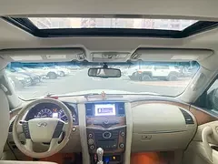 Infiniti QX56