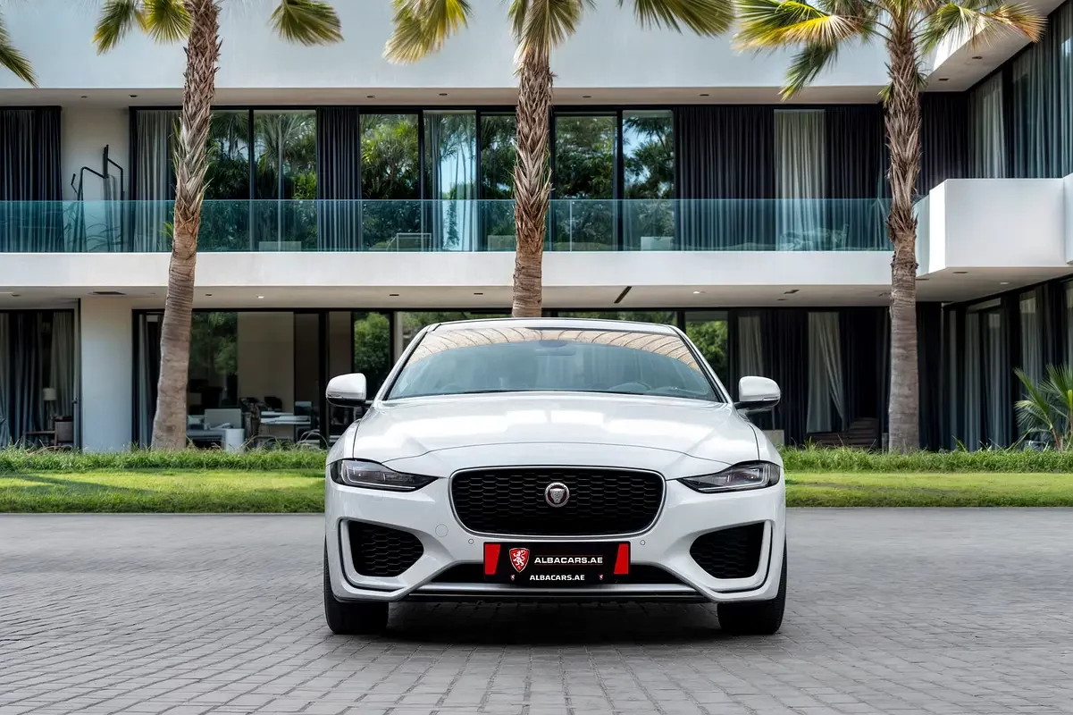 Jaguar XE