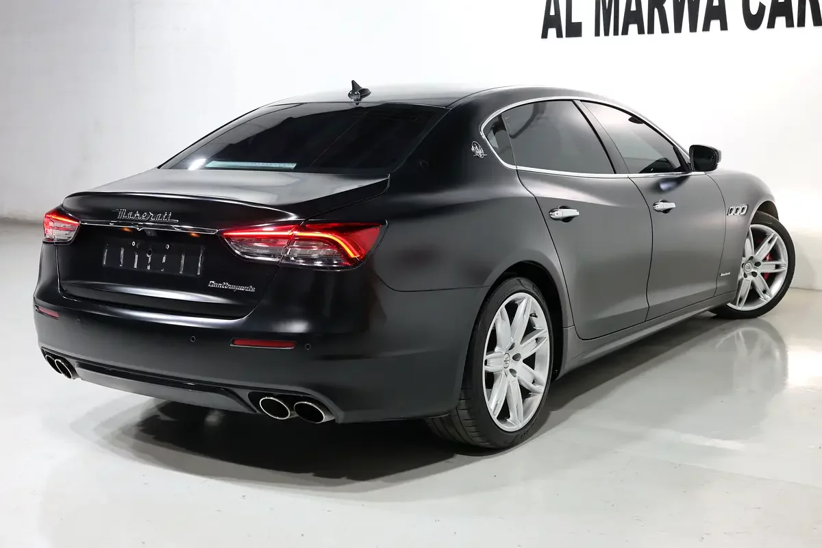 Maserati Quattroporte