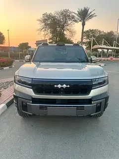 BYD Leopard 8
