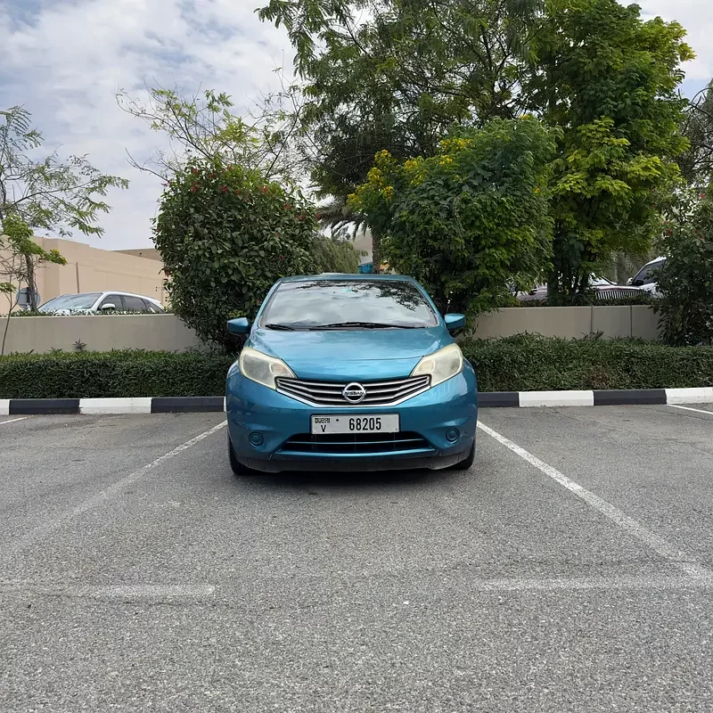 Nissan Versa