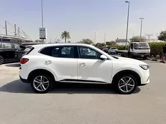 MG HS