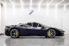Ferrari SF90 Spider