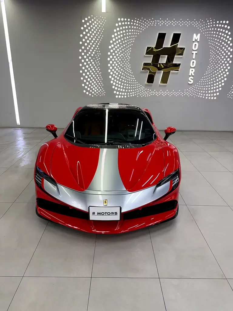 Ferrari SF90 Spider