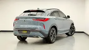 Infiniti QX55