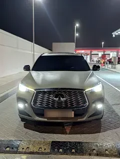 Infiniti QX55
