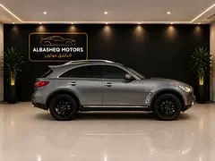 Infiniti QX70