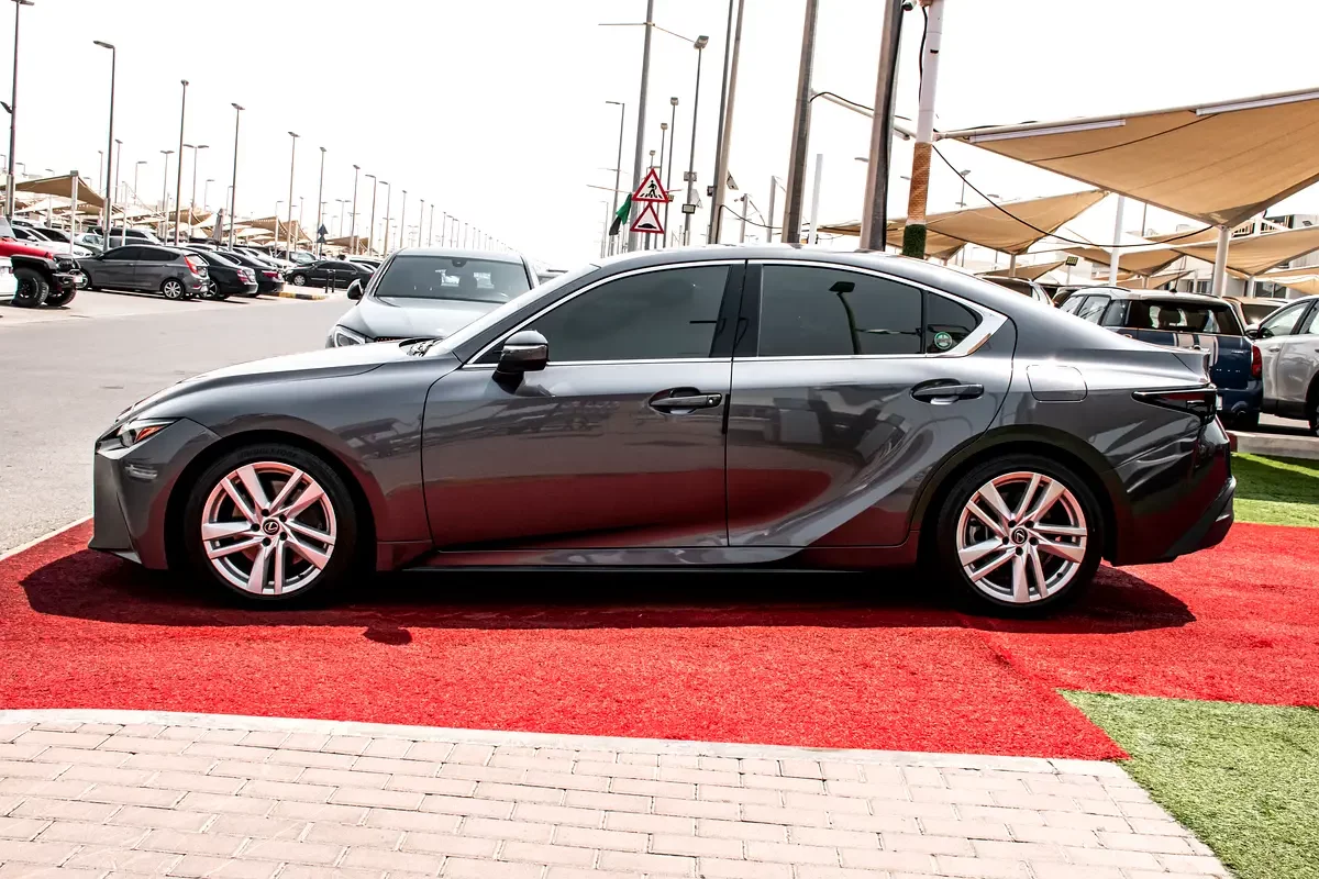 Lexus IS-Series