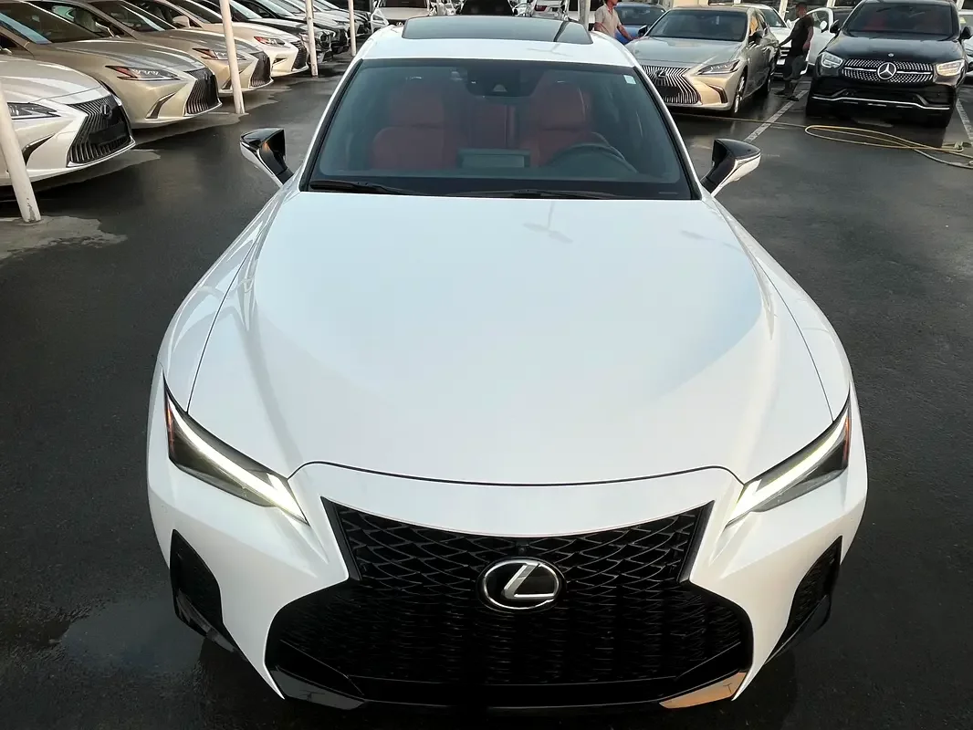 Lexus IS-Series