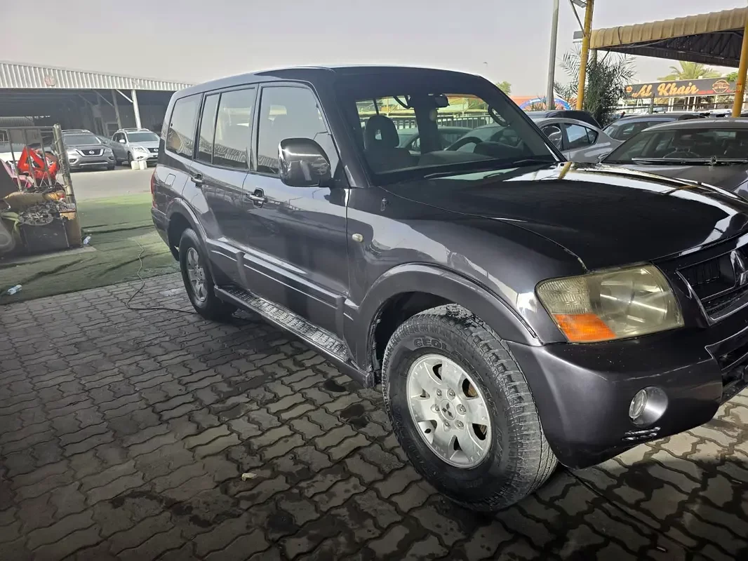 Mitsubishi Pajero, 2006 — купить с доставкой из ОАЭ