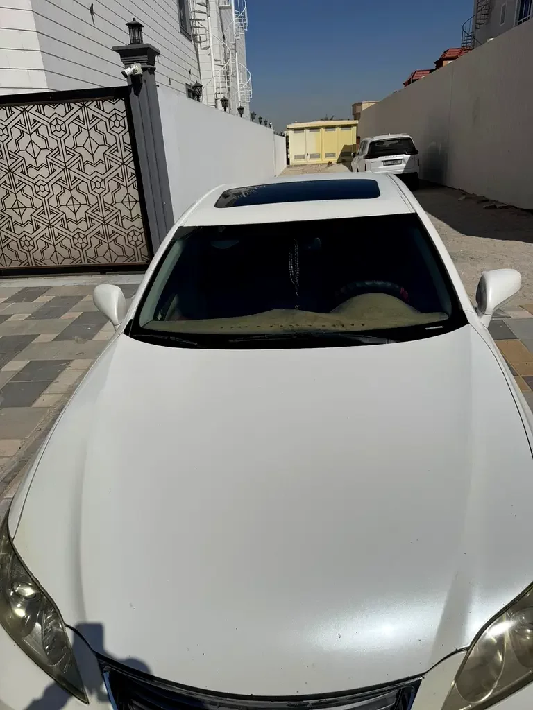 Lexus ES-Series